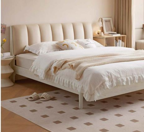 Luxurious White Bed #75